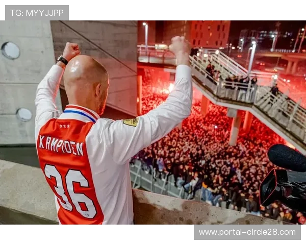 曼联拒绝阿贾克斯求购乌加特，球员离队可能性增加